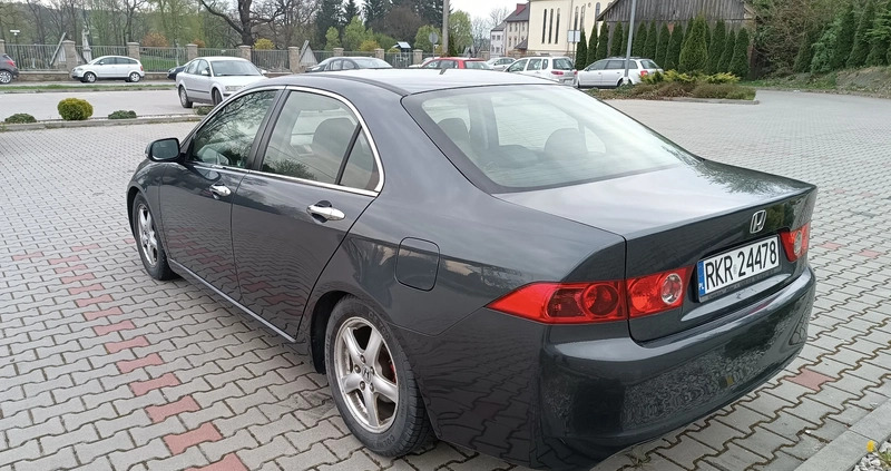 Honda Accord cena 15900 przebieg: 262000, rok produkcji 2003 z Jasło małe 106
